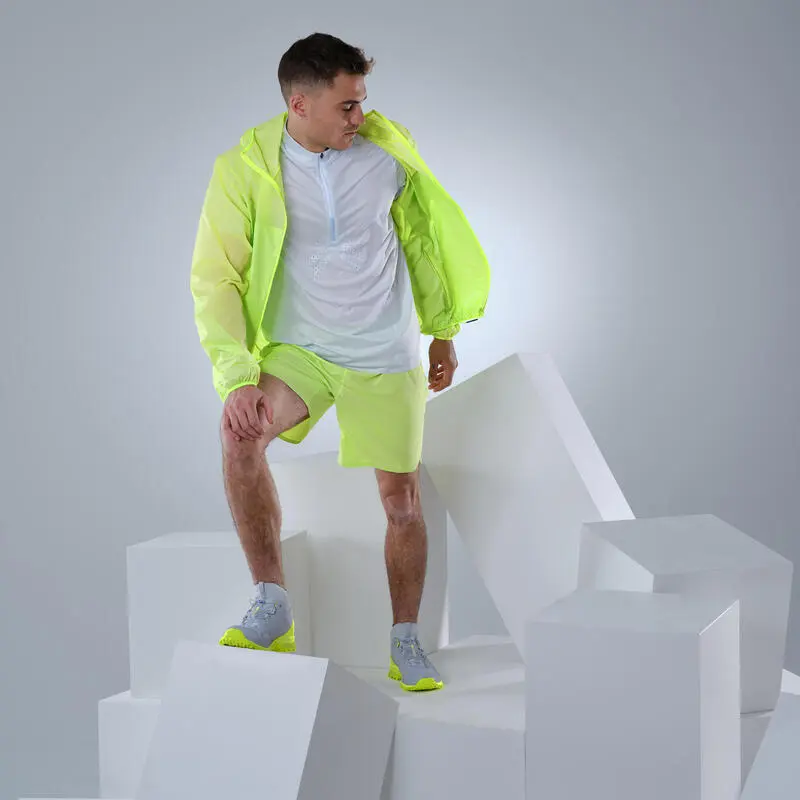 Pantalón Corto De Montaña Y Trekking Ultraligero Hombre Quechua FH900 Amarillo - Imagen 2